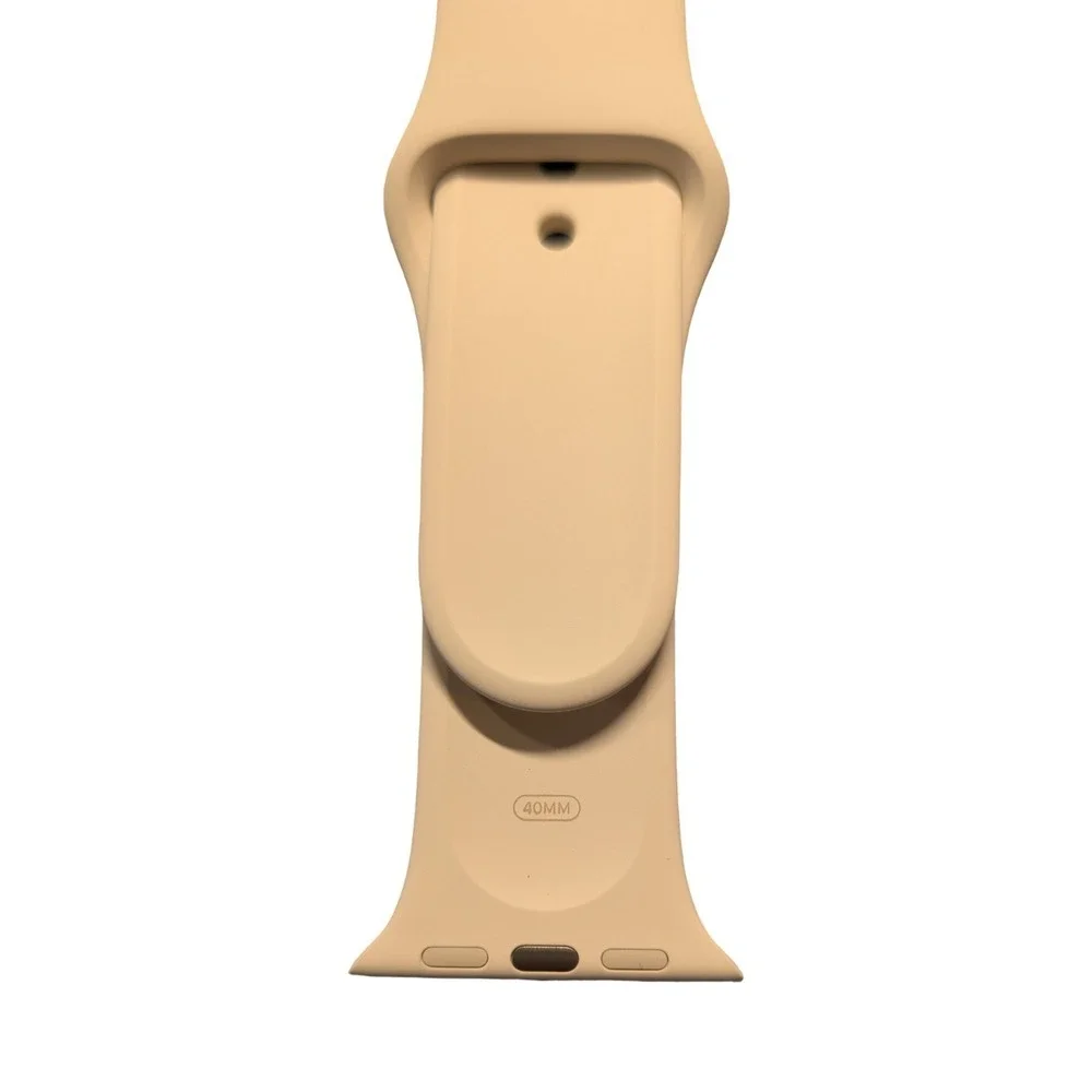 36-O‎ Apple Watch 40mm Starlight Sport Band M/L (SE Models)